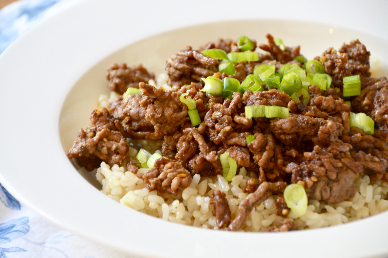 Spicy Korean Beef Bowl - Creatively Delish